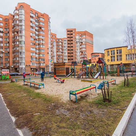 Комфортная Двухкомнатная Квартира Возле Метро Академгородок Kijów Zewnętrze zdjęcie